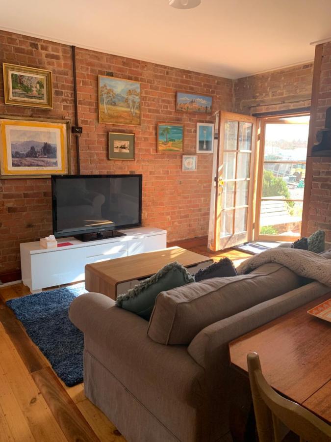 Original Hat Factory Apartment Bathurst Exterior photo